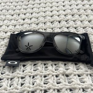 Oakley sunglasses